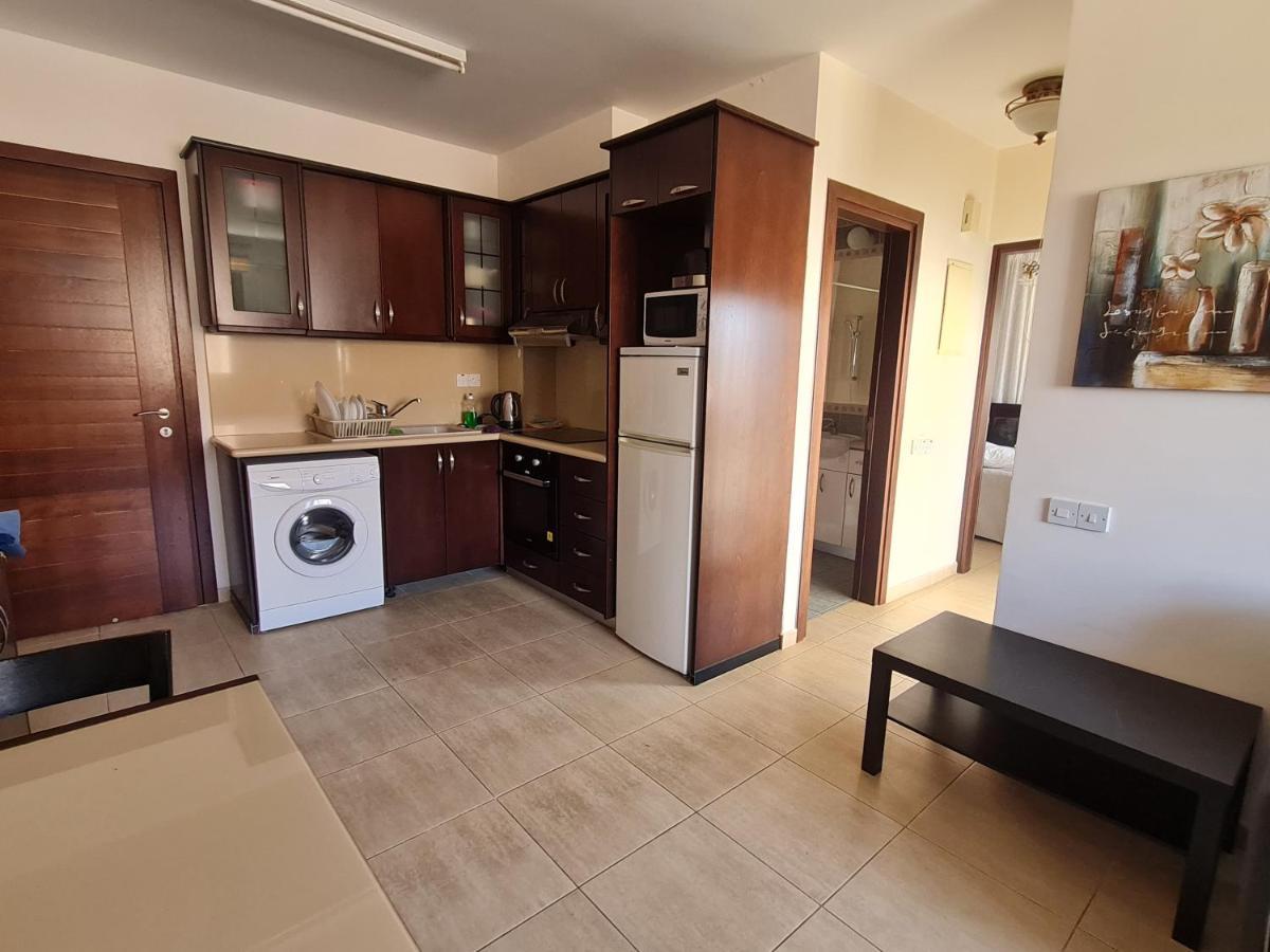 Danaos 2 Complex Apartment - By Imh Travel & Tours Paphos Buitenkant foto