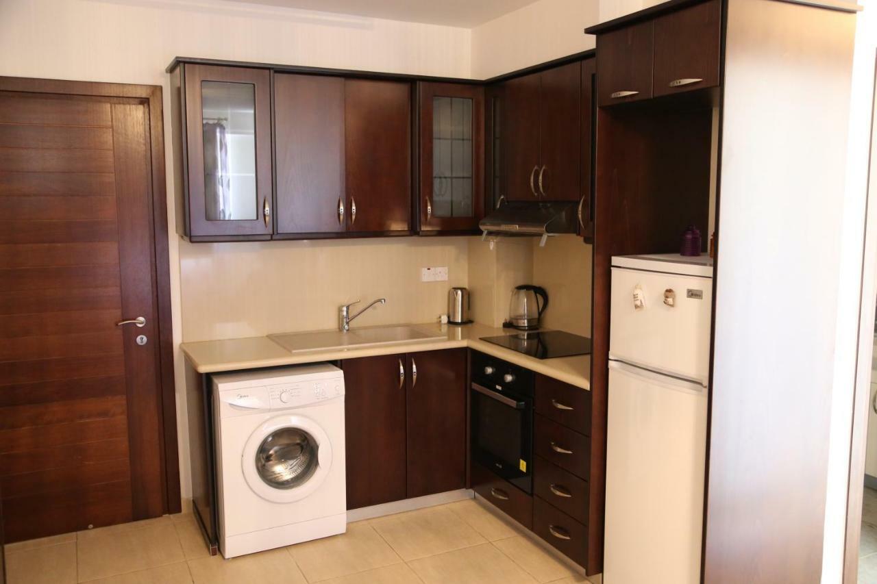Danaos 2 Complex Apartment - By Imh Travel & Tours Paphos Buitenkant foto
